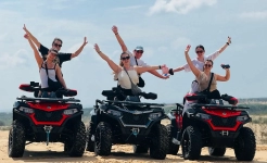 Mui Ne sand dune adventure