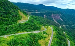 Sturnning Khanh Le Pass