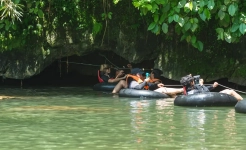 Tham None Cave