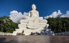 Wat Phra That Mae Yen